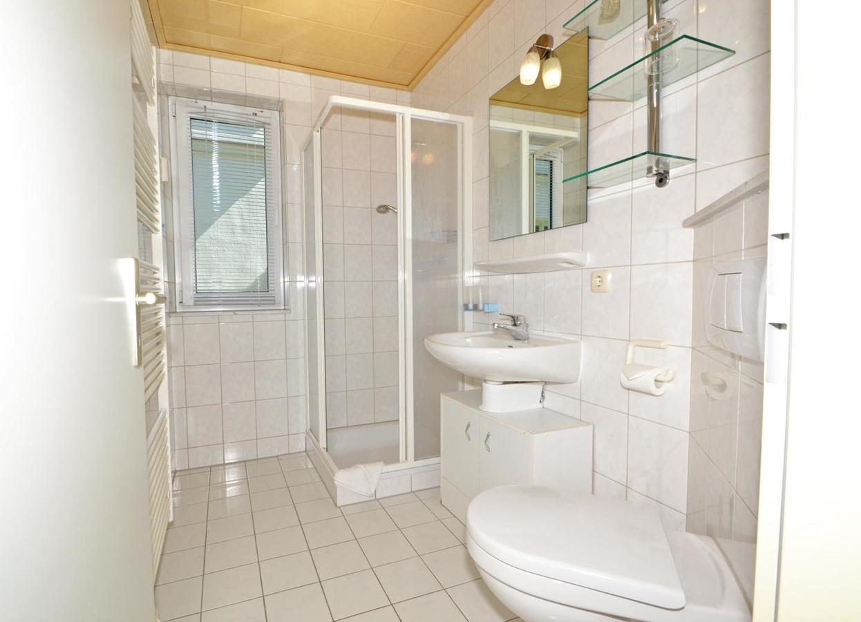 Apartment Ferienidyll 1 ゼーバート・ヘリングスドルフ エクステリア 写真
